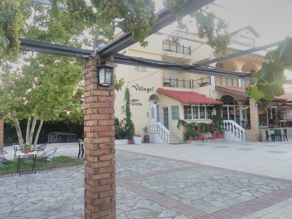 The Village Ігумениця Екстер'єр фото